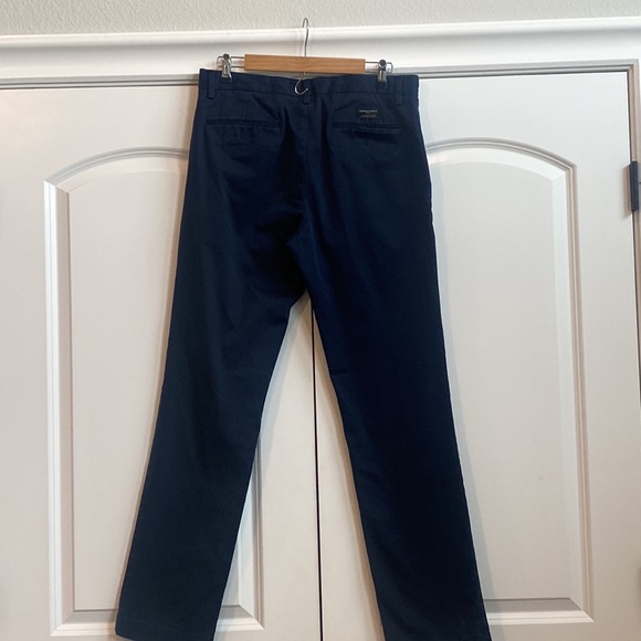 Banana Republic Aiden Slim Chinos in Royal Navy Blue - Picture 4 of 6